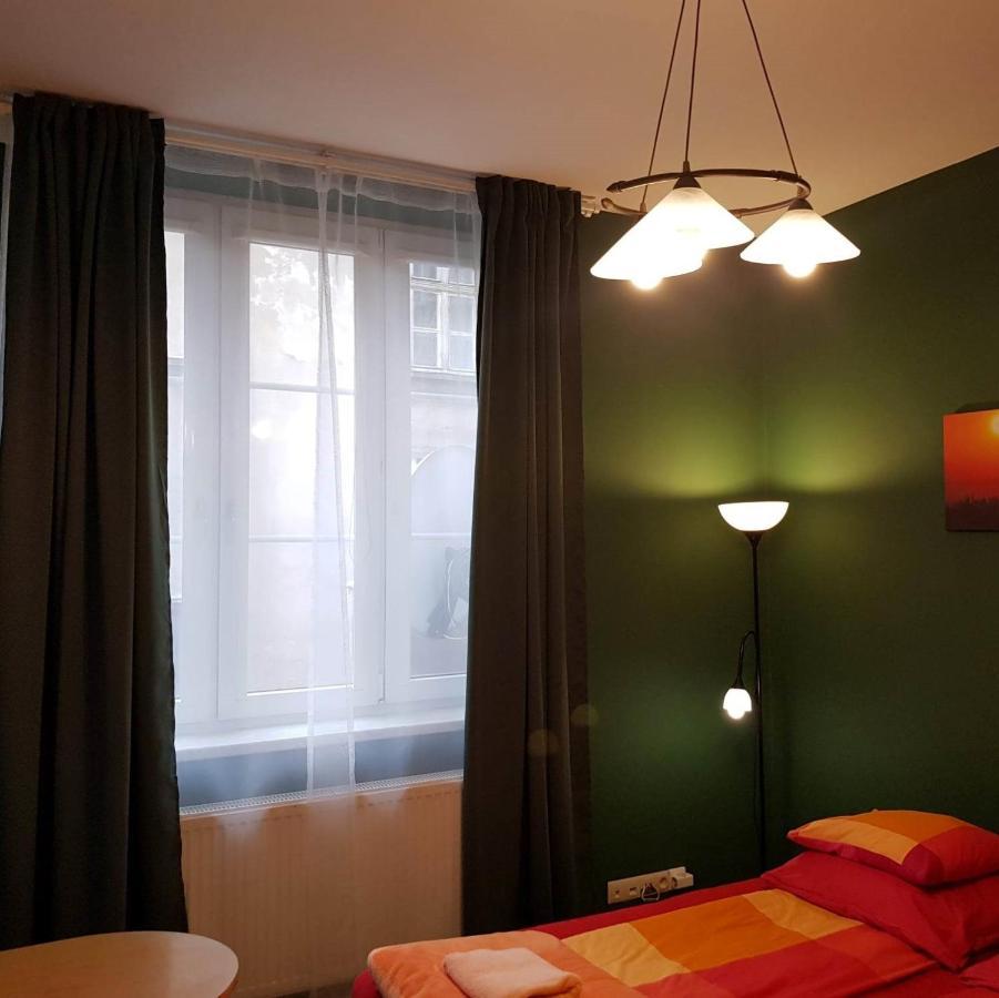 Euro-Room Krakow Bagian luar foto